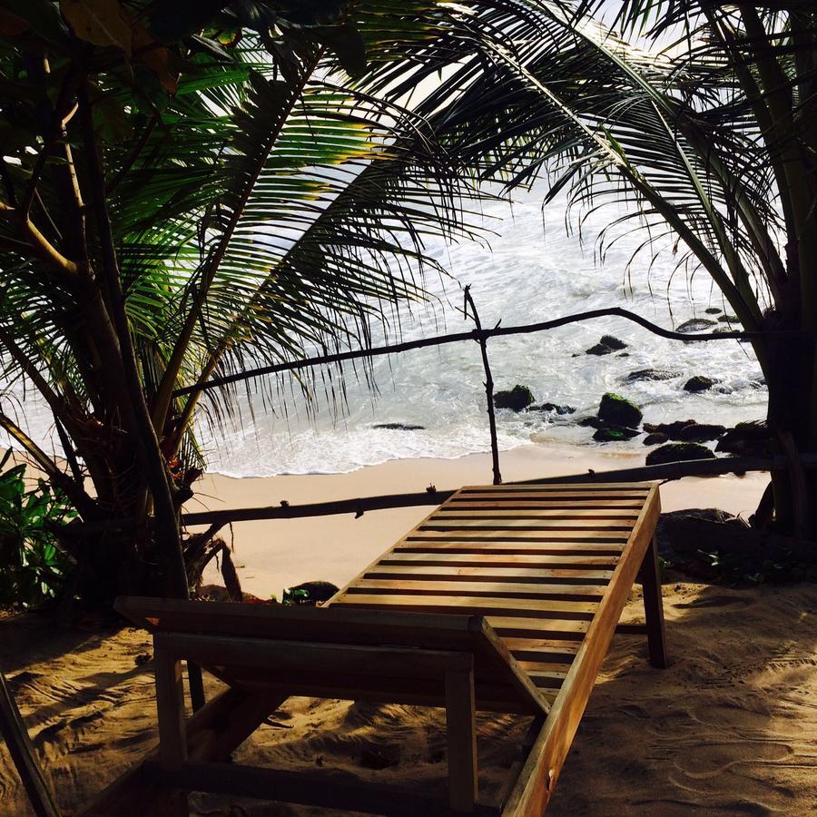 Sea Side Guest House Tangalle Exterior photo