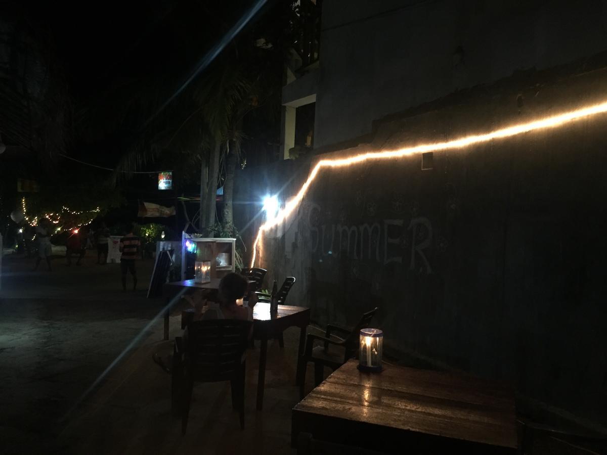 Sea Side Guest House Tangalle Exterior photo
